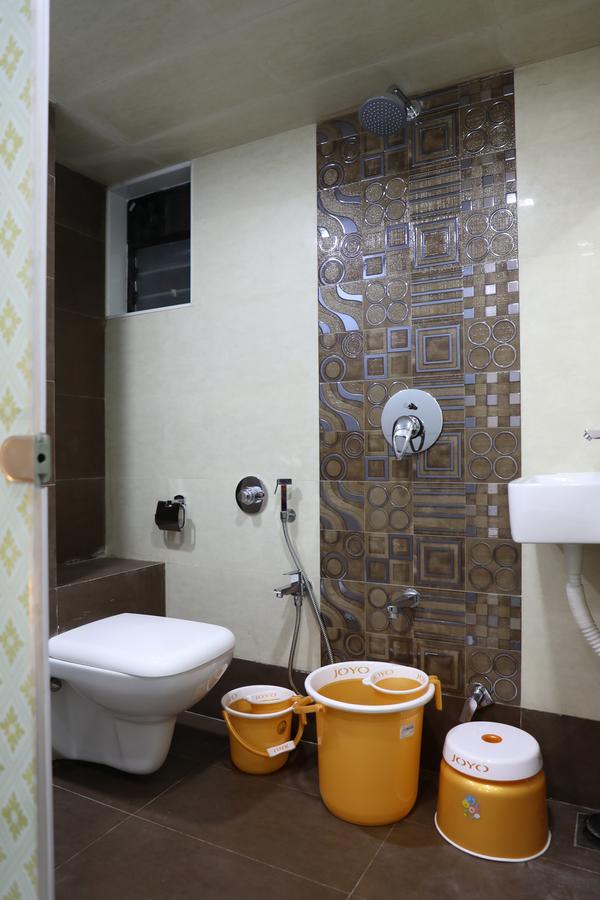 Hotel Fantacee Navi Mumbai Ngoại thất bức ảnh